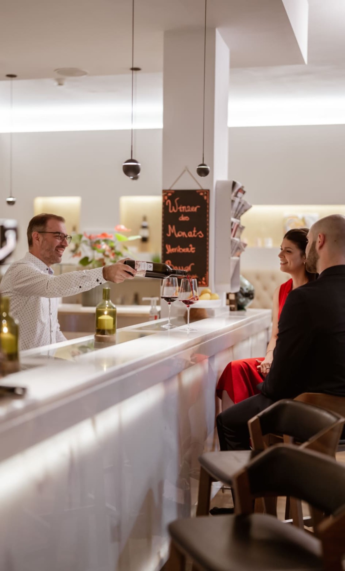 Weinbar mit ausgew&auml;hlten &ouml;sterreichischen Weinen