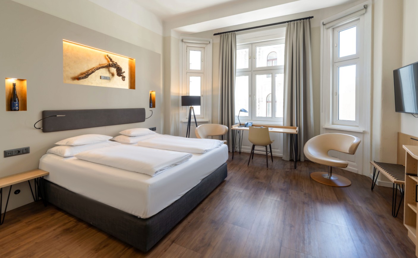 Gro&szlig;z&uuml;giges Doppelzimmer mit modernem Komfort