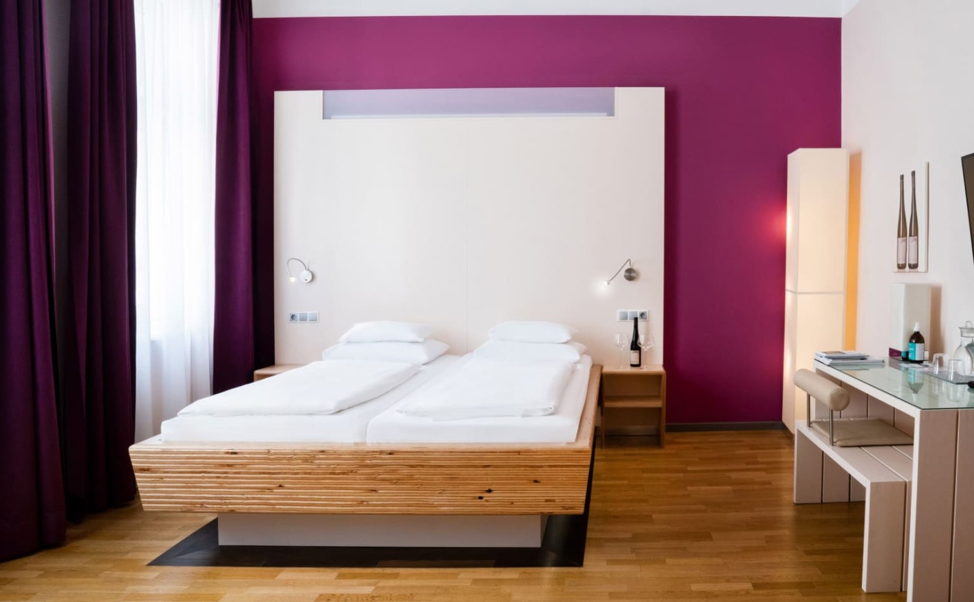 Familienzimmer im Hotel Rathaus Wien mit gro&szlig;z&uuml;gigem Wohnkomfort und ruhiger Lage zum Wintergarten
